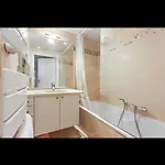Apartament Superbe Front De