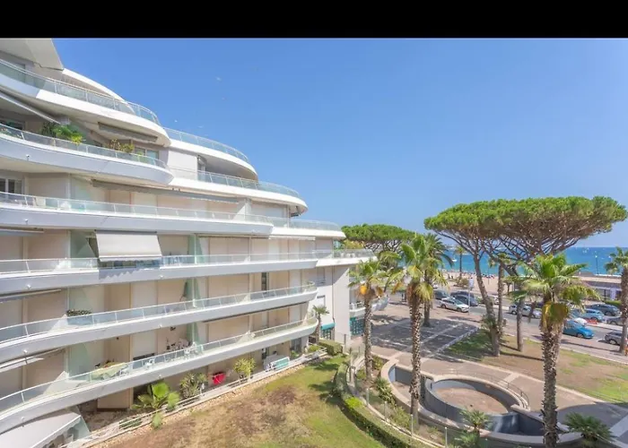 Superbe Front De アパート *