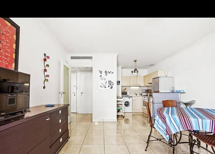 Superbe Front De アパート